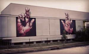 Crossed Fingers 2 - Innovative Street Arts (7)