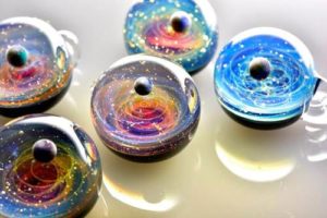 Galaxy Pendants Made from Glass (12)
